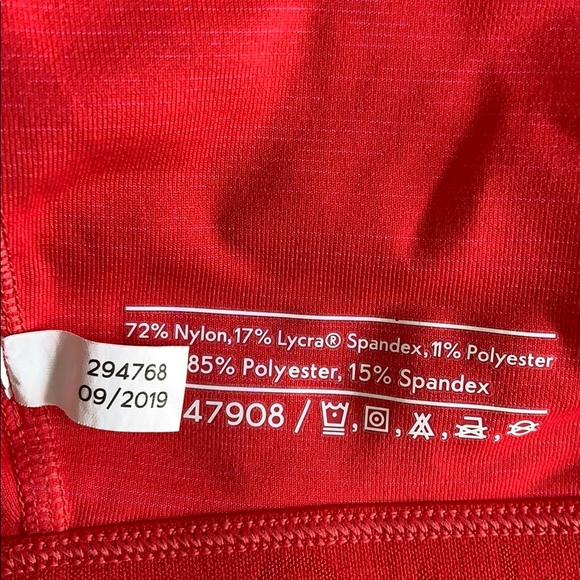 Outdoor Voices TechSweat Crop Top - Picture 4 of 4